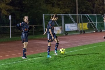 Bild 4 - B-Juniorinnen VfL Pinneberg - Eimsbuettler TV : Ergebnis: 1:0